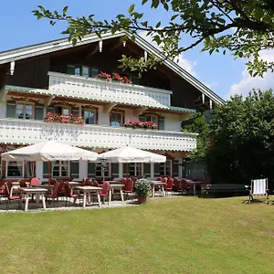 Deva Mittermaier Hotel